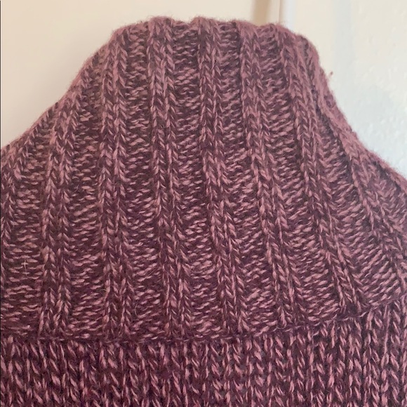 Knit cardigan. Perfect for fall and winter. - Picture 5 of 5